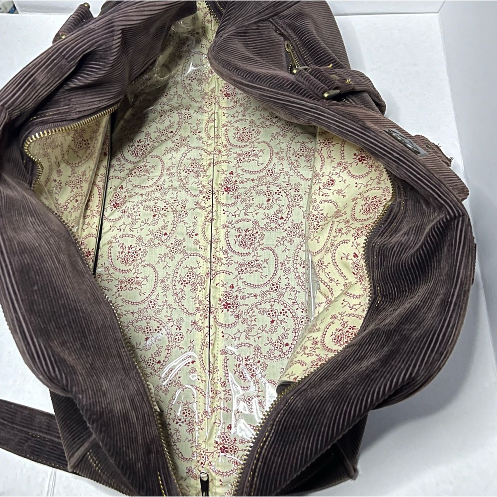 ROXY Vintage Corduroy Travel Bag On Wheels - Picture 6 of 12
